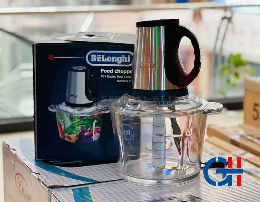  عکس خردکن حرفه‌ای دلونگی مدل C123081 با تیغه‌های طلایی و کاسه پیرکس مقاوم 